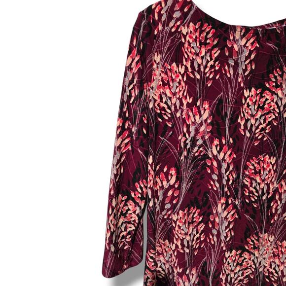 Croft & Barrow Women’s Burgundy Floral 3/4 Sleeve Pullover Blouse – Small - Picture 2 of 9